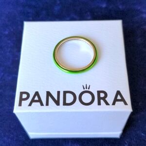Size 7 Pandora Stackable Band Ring In Irish Green, New In Box